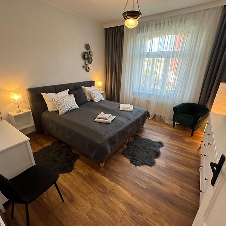 Apartament Almar Cieplice-Zdroj Jelenia Gora Bagian luar foto