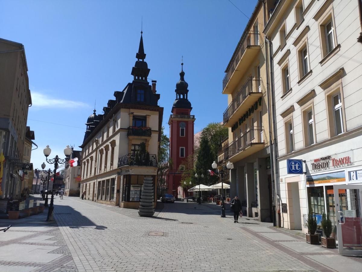 Apartament Almar Cieplice-Zdroj Jelenia Gora Bagian luar foto