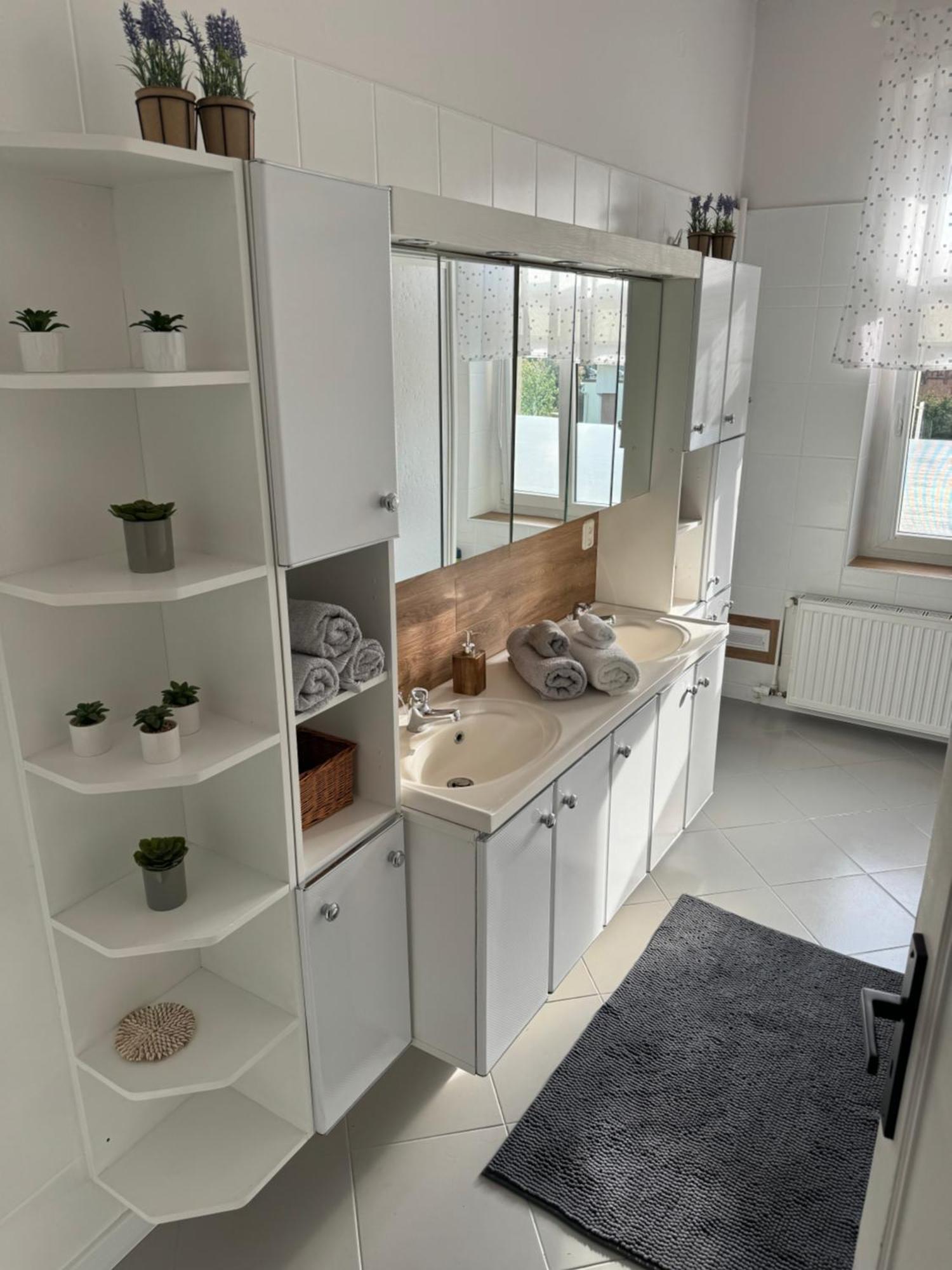 Apartament Almar Cieplice-Zdroj Jelenia Gora Bagian luar foto