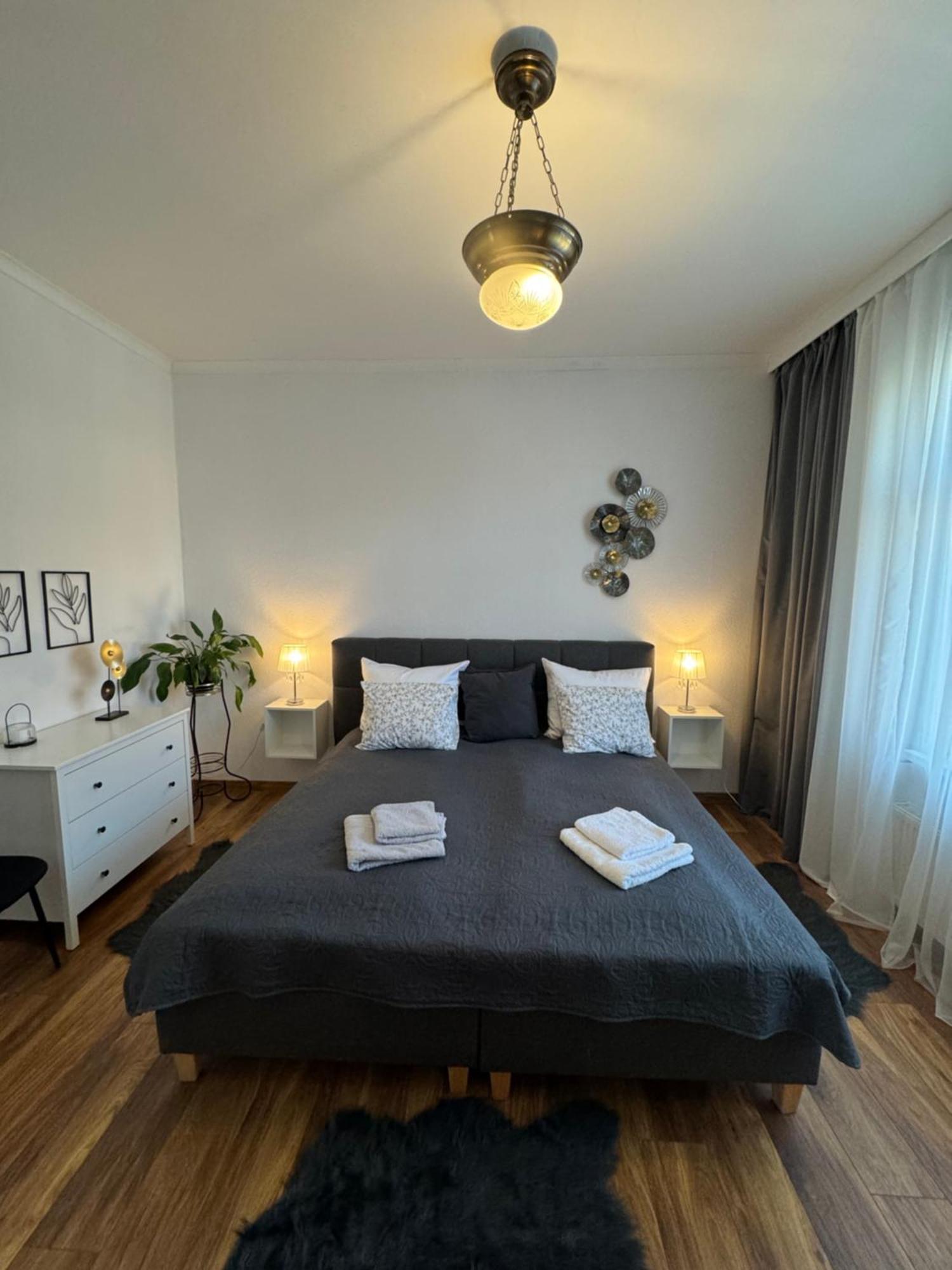 Apartament Almar Cieplice-Zdroj Jelenia Gora Bagian luar foto